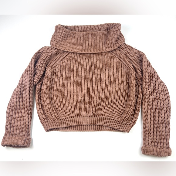 Women’s Charlotte Russe Brown Chucky Knit Sweater Size Large - Picture 1 of 4